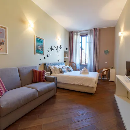 Mazzini Square Apartment Como